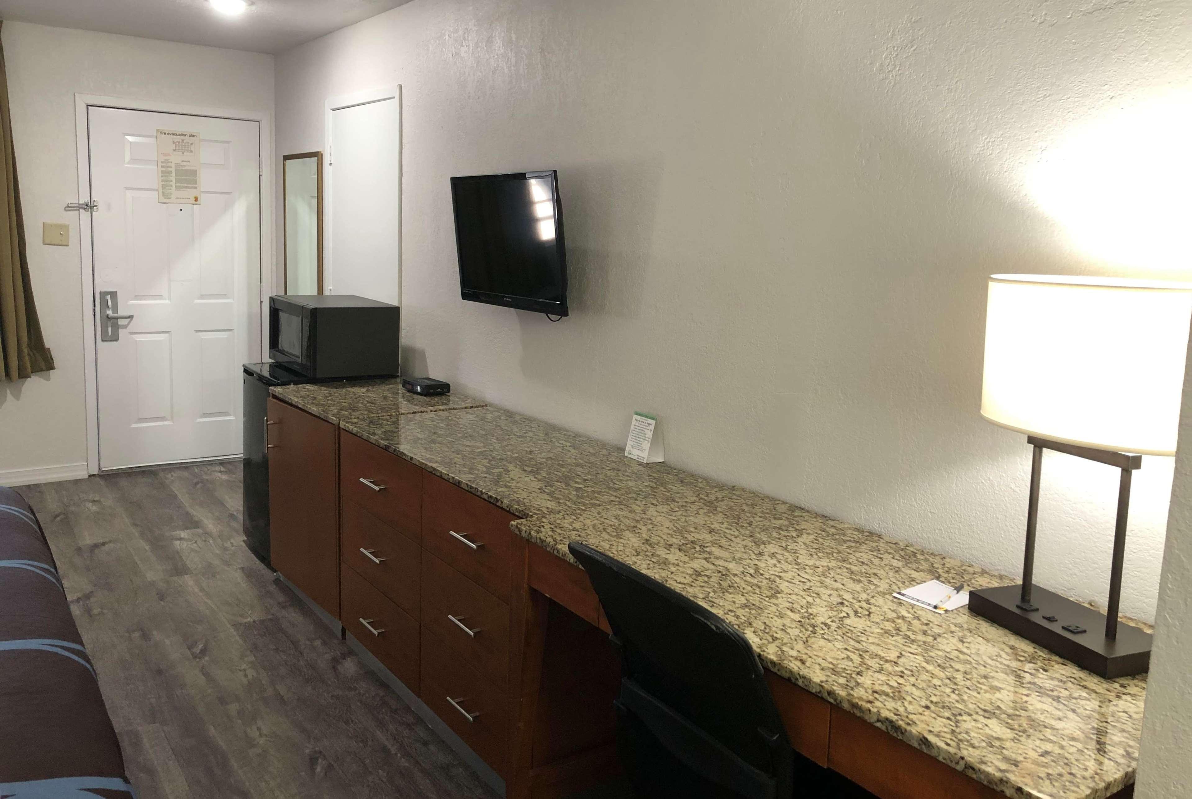 Motel Super 8 By Wyndham - Canton, Texas Canton
