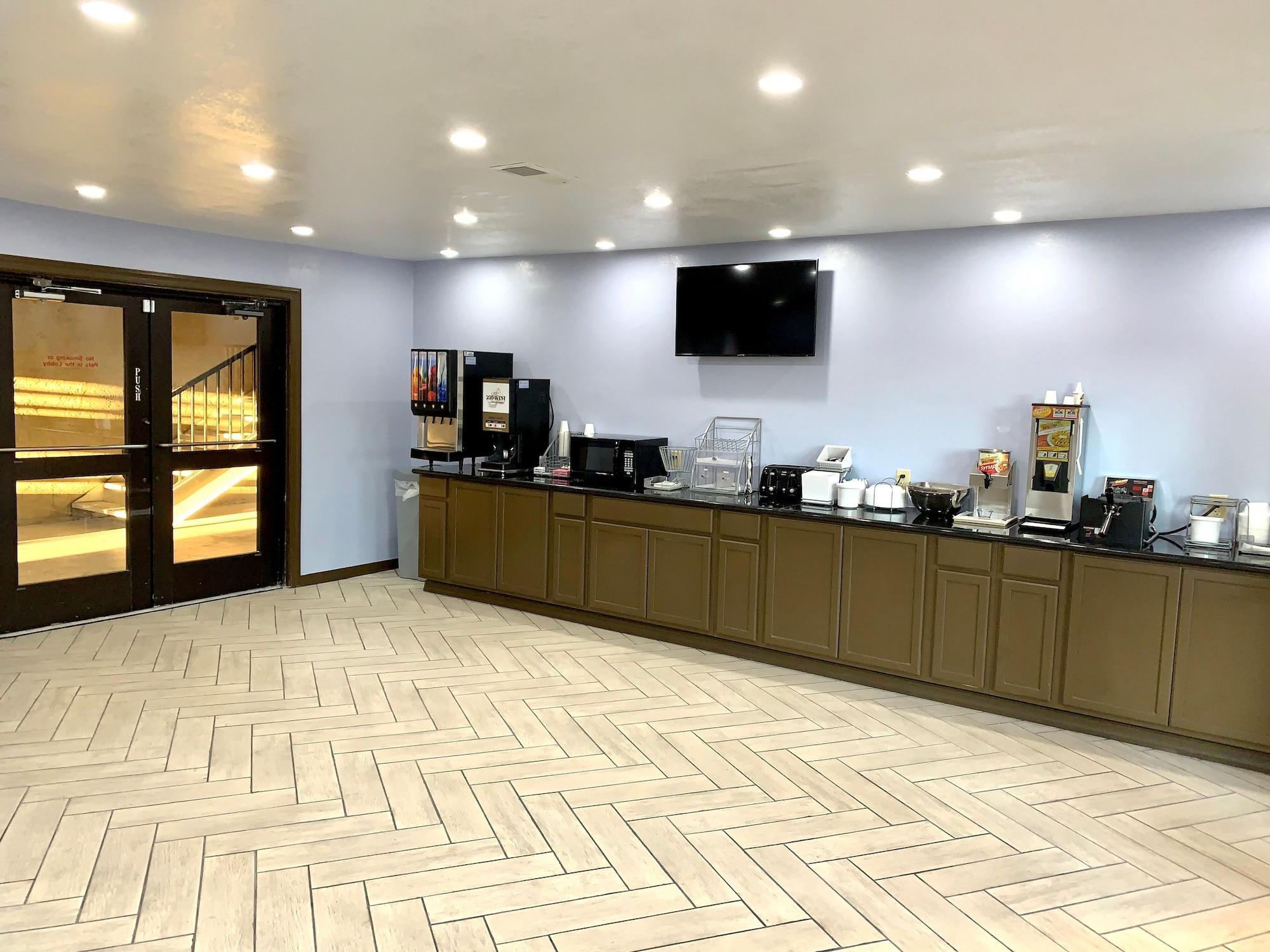 Motel Super 8 By Wyndham - Canton, Texas