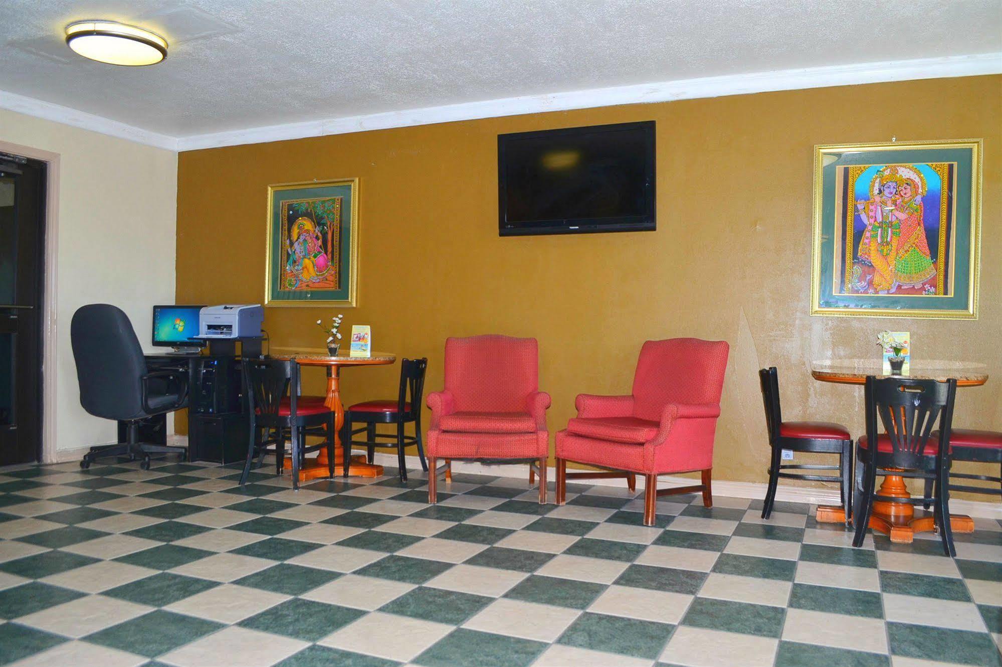 Motel Super 8 By Wyndham - Canton, Texas 2*